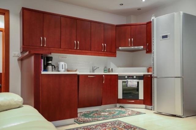 Papillon- Free Parking Apartment Копер Екстериор снимка
