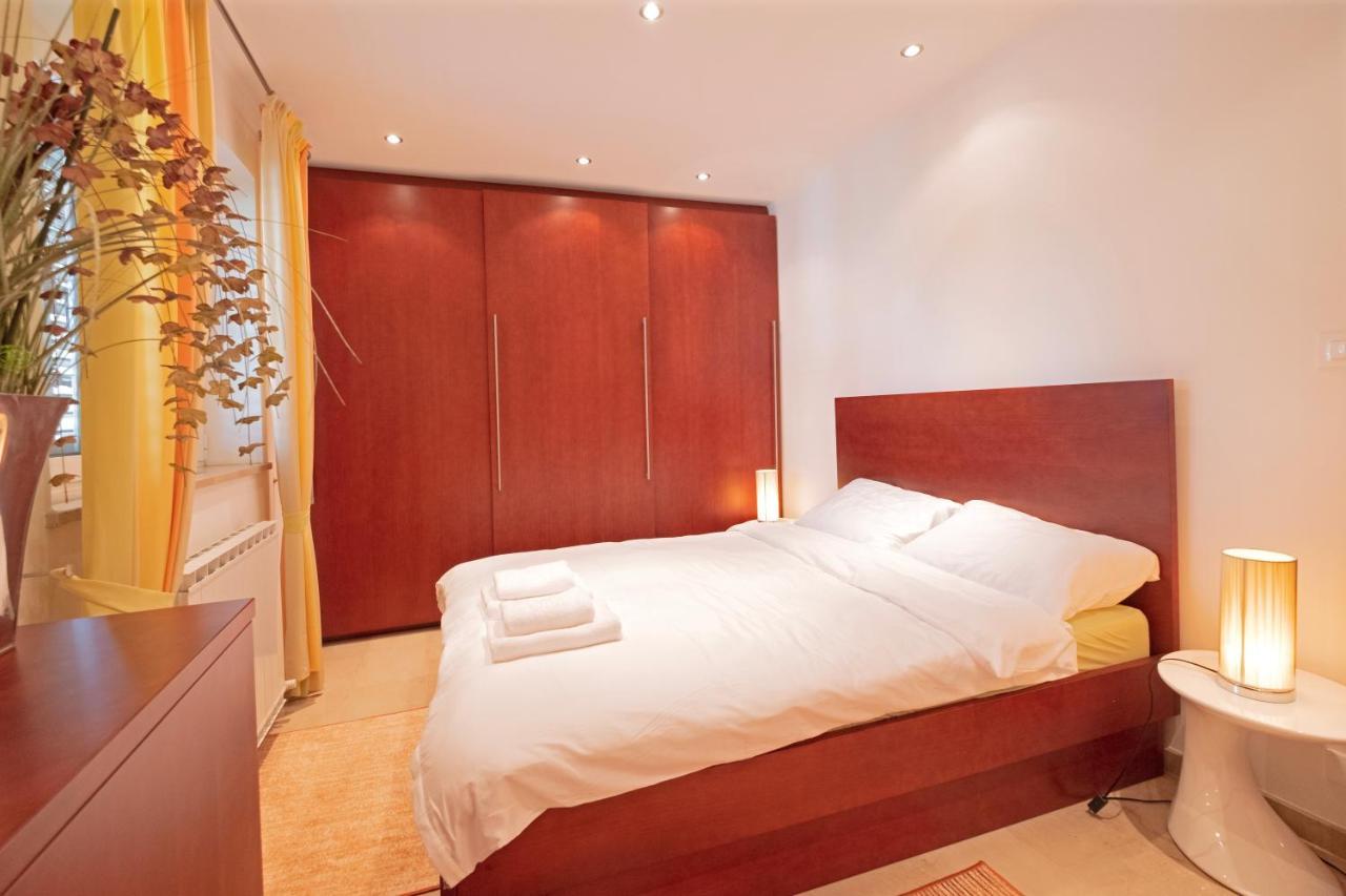 Papillon- Free Parking Apartment Копер Екстериор снимка